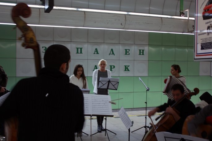 On Crisis with Rhytm